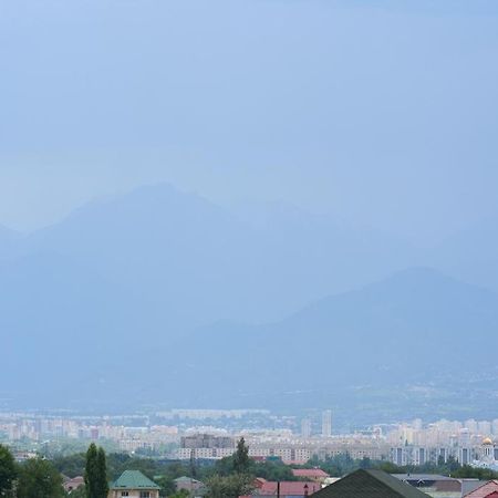 7Days Hotel Almaty Ngoại thất bức ảnh