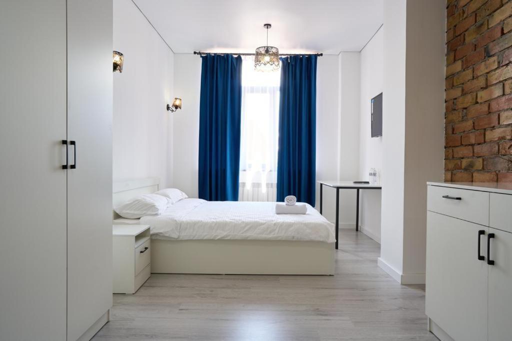 7Days Hotel Almaty Ngoại thất bức ảnh