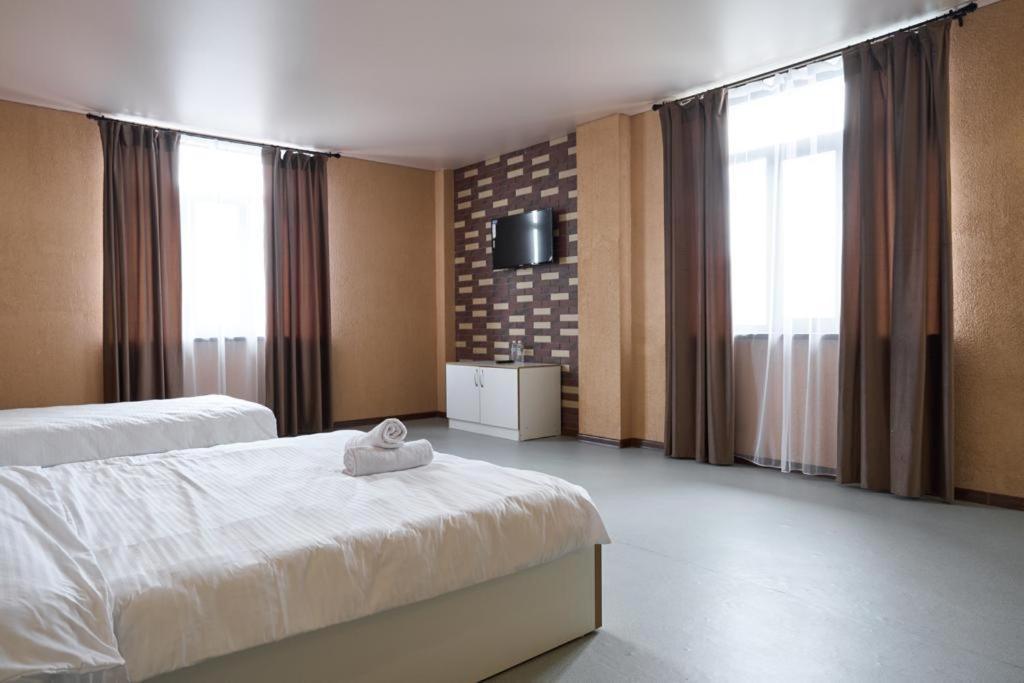 7Days Hotel Almaty Ngoại thất bức ảnh